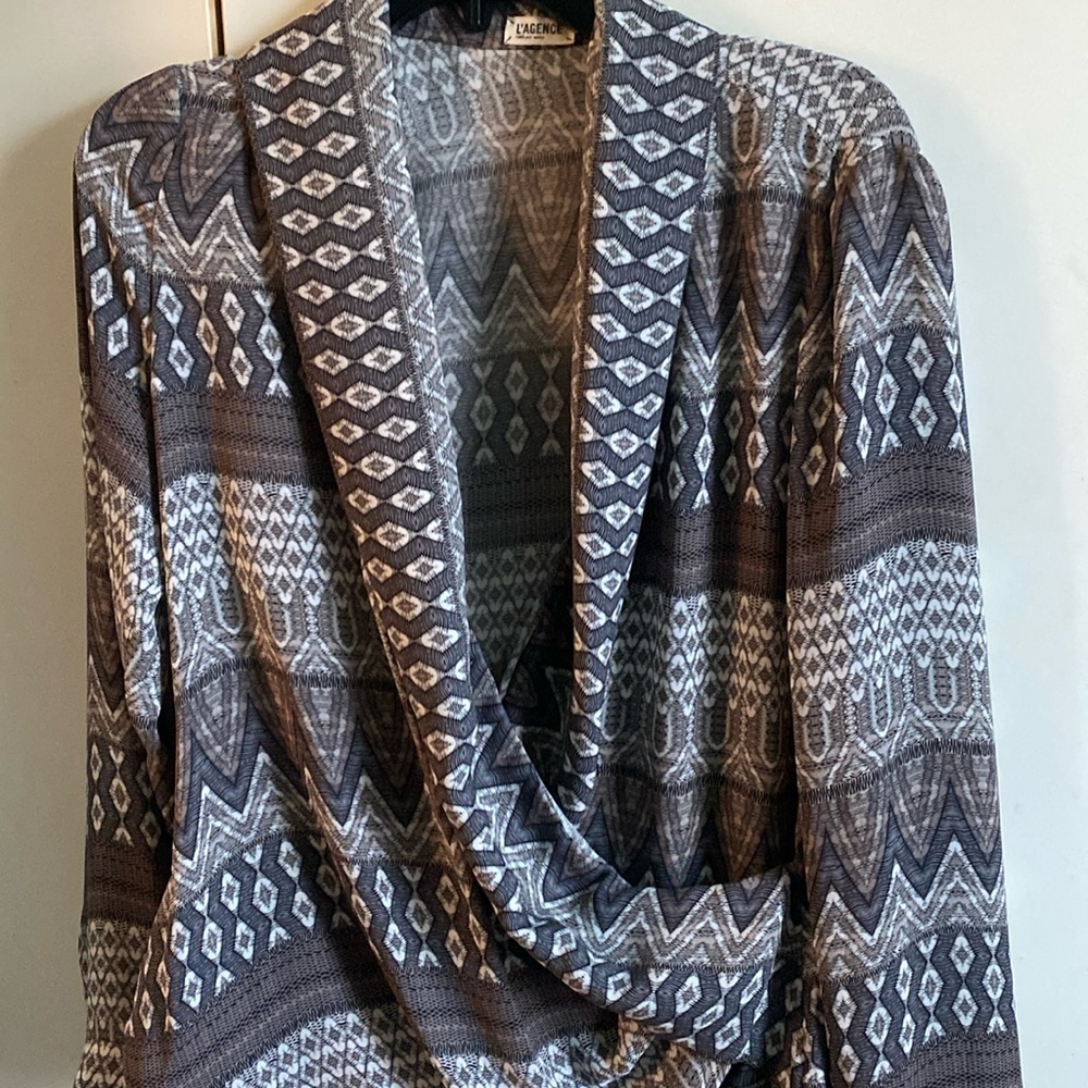 L’Agence blouse